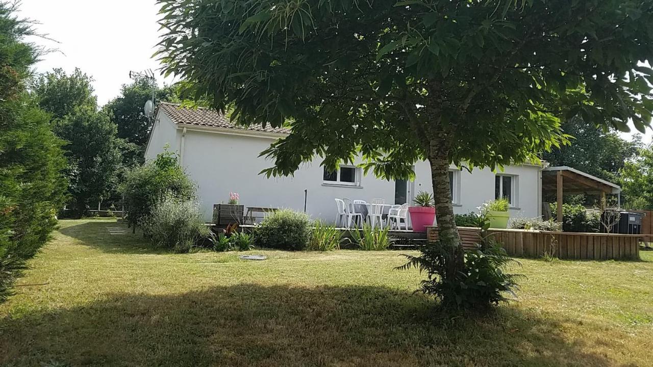 Maison Neuve Au Calme Avec Jardin Villa Gaillan-en-Médoc Dış mekan fotoğraf