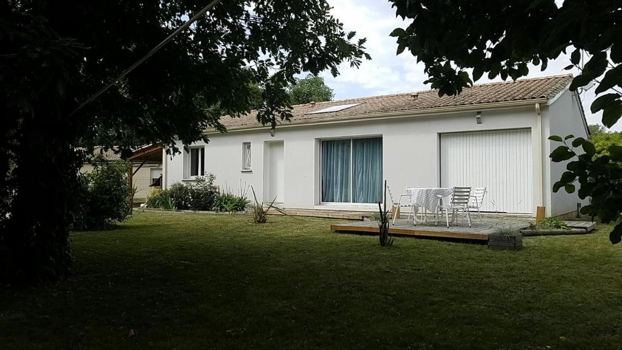 Maison Neuve Au Calme Avec Jardin Villa Gaillan-en-Médoc Dış mekan fotoğraf